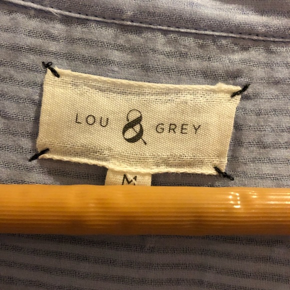 Button down blouse - Picture 3 of 3